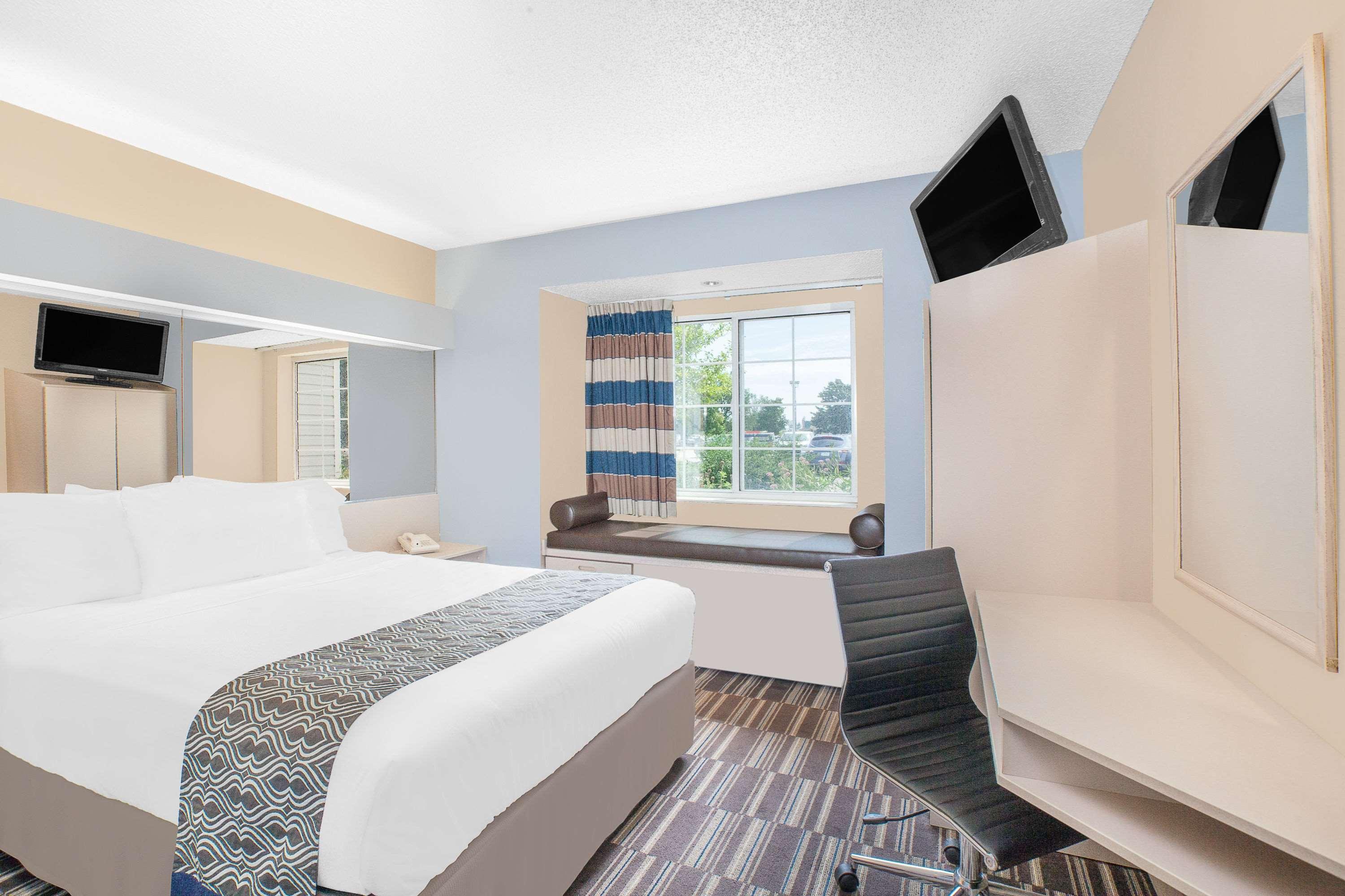 Microtel Inn&Suites Clear Lake Exterior foto