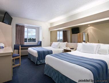 Microtel Inn&Suites Clear Lake Zimmer foto